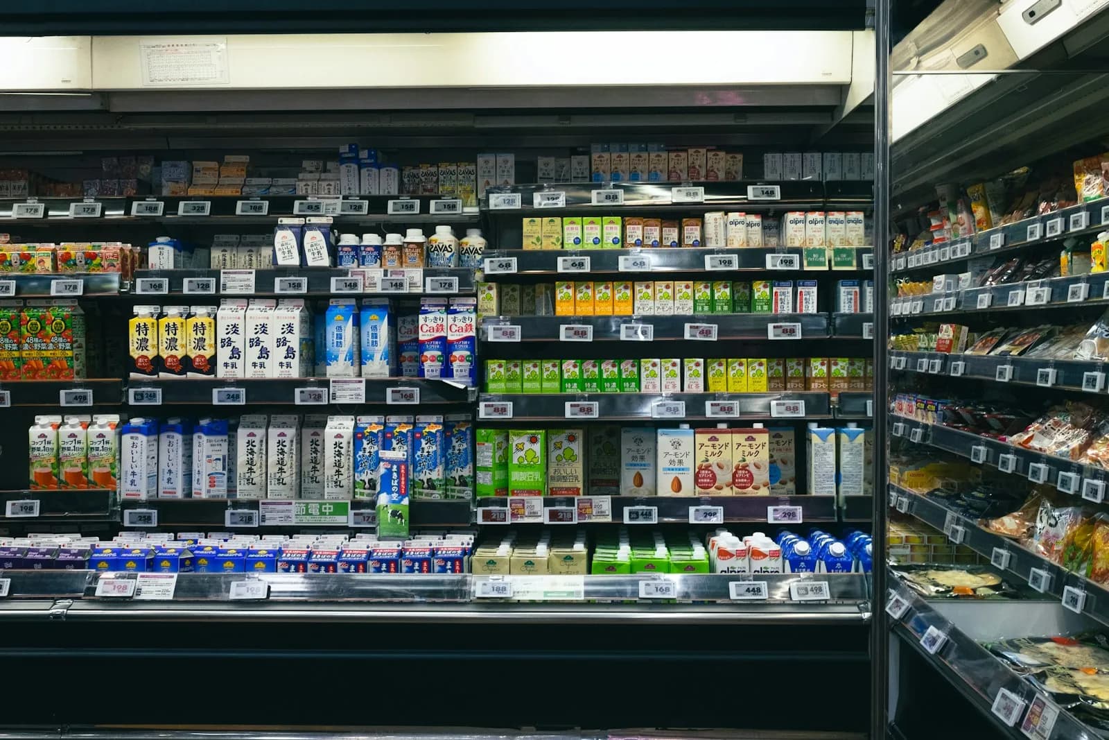 Стеллаж пристенный продуктовый